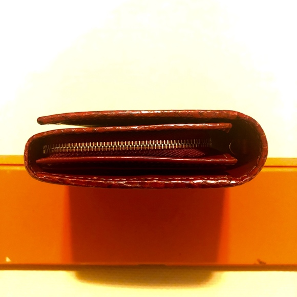 Authentic Gucci Python Leather Wallet On Chain - Picture 7 of 8